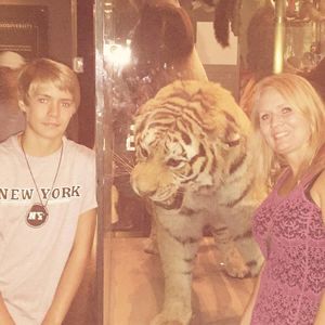 Meet your Posher, Cade